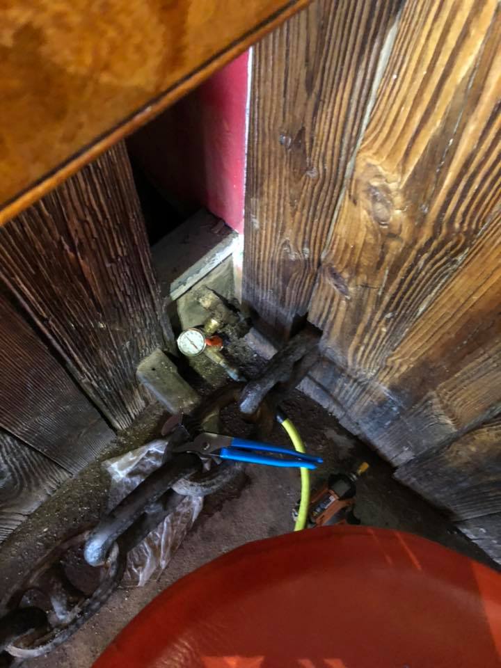 Capt'n Hiram's Pipe Leak Sebastian Florida