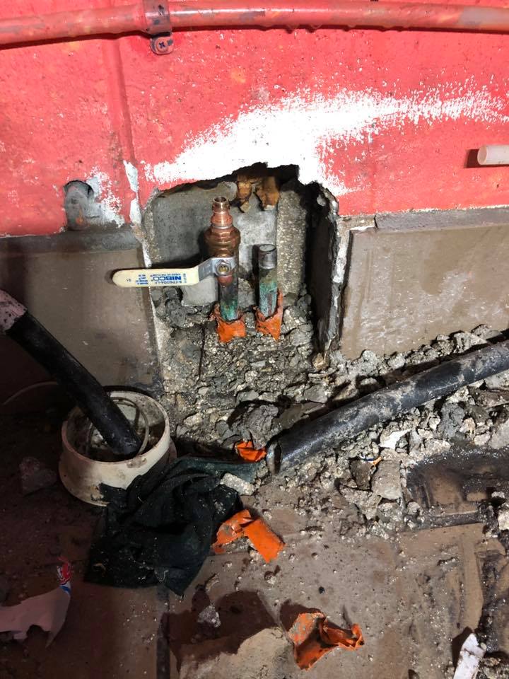 Capt'n Hiram's Pipe Leak Sebastian Florida